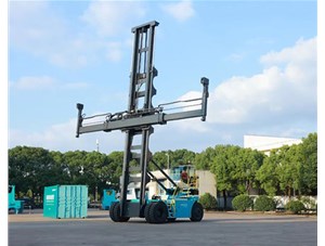 科尼E-ACE電動(dòng)空箱堆高機(jī)在上海隆重發(fā)布！